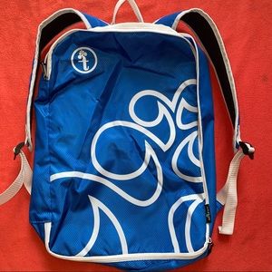 Like new Artree backpack from Artree Mat and Pillow Set